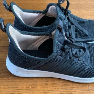 Adidas HWI 28y001 Cloudfoam Sneakers